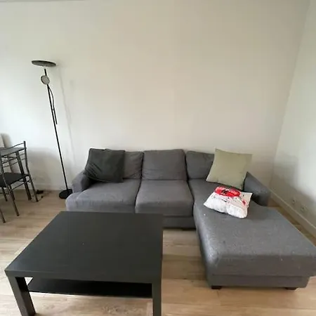 Apartment Grand Studio Amenage En T2 *